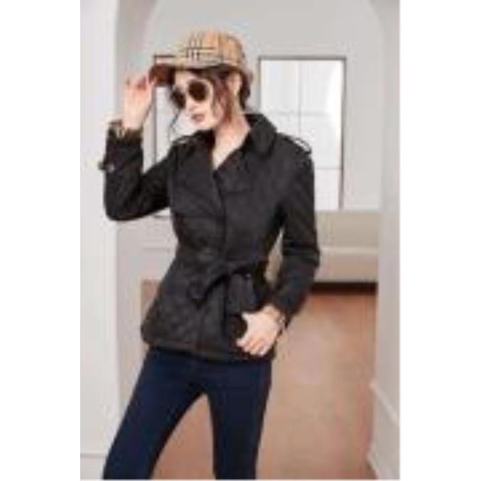 ÁO NỮ BURBERRY 