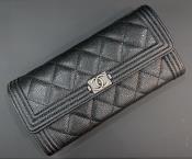 BÓP NỮ CHANEL WALLET CHANEL BOY CAVIAR SILVER