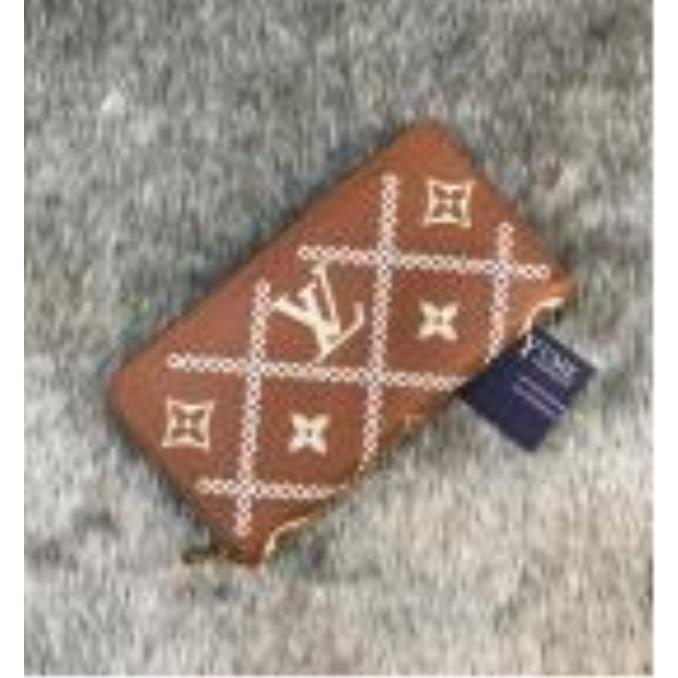 BÓP NỮ LV WALLET POCHETTE ACCESSOIRES