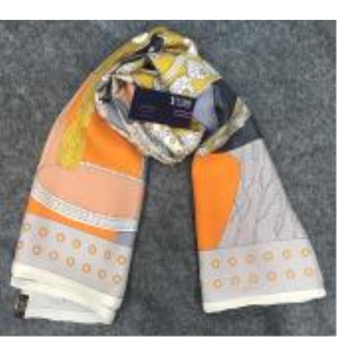 KHĂN CHOÀNG HERMES 