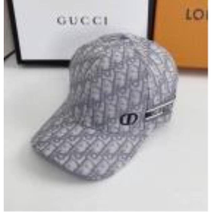 NÓN HIỆU DIOR 