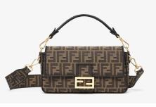 TÚI XÁCH FENDI  Baguette