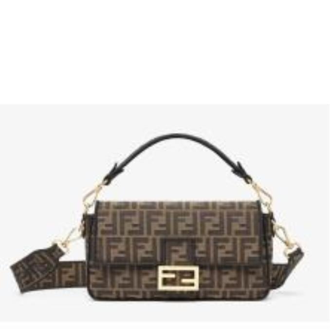 TÚI XÁCH FENDI  Baguette