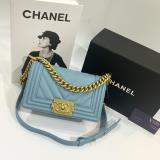 TÚI XÁCH CHANEL Boy 20 V Lambskin Leather