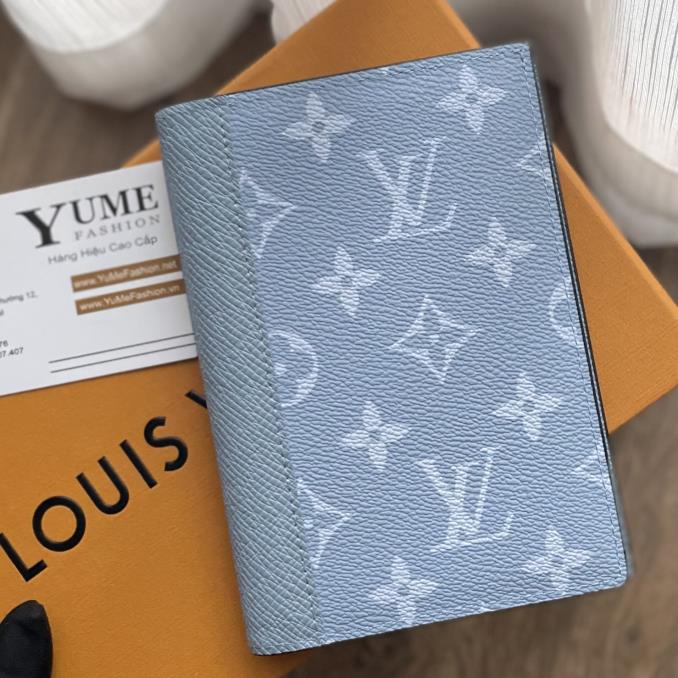 BÓP NAM LV Bóp Passport Lv