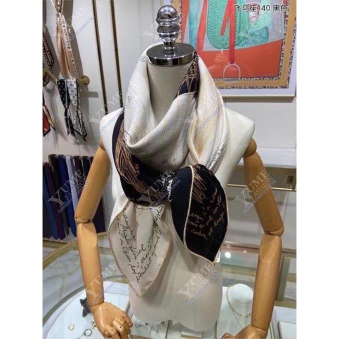 KHĂN CHOÀNG HERMES&nbsp;