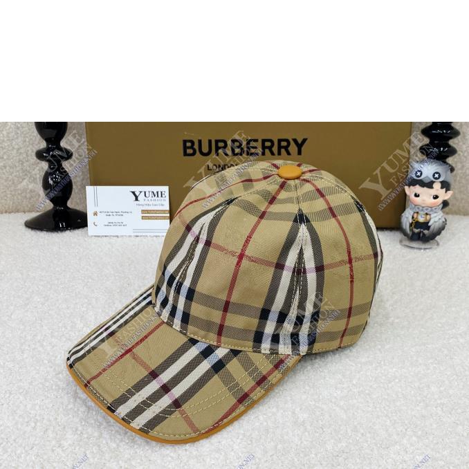 NÓN BURBERRY&nbsp;