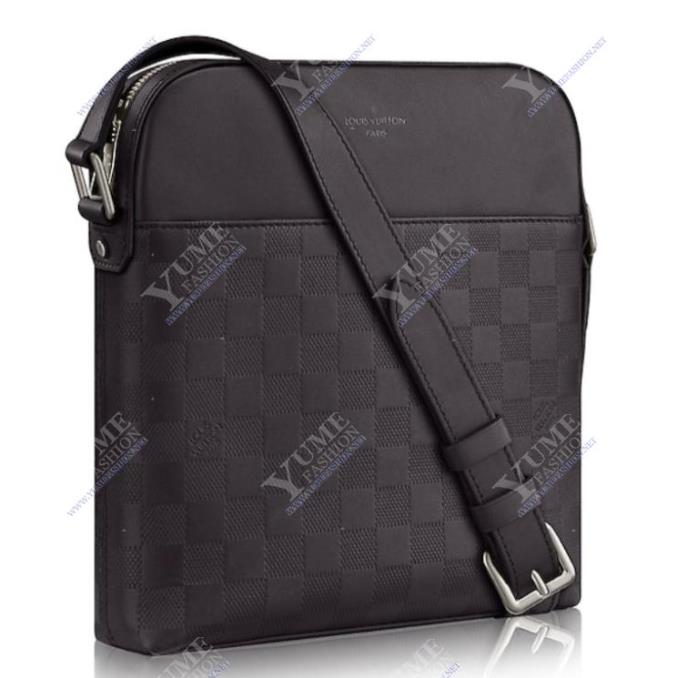 TÚI XÁCH LV DISTRICT POCHETTE