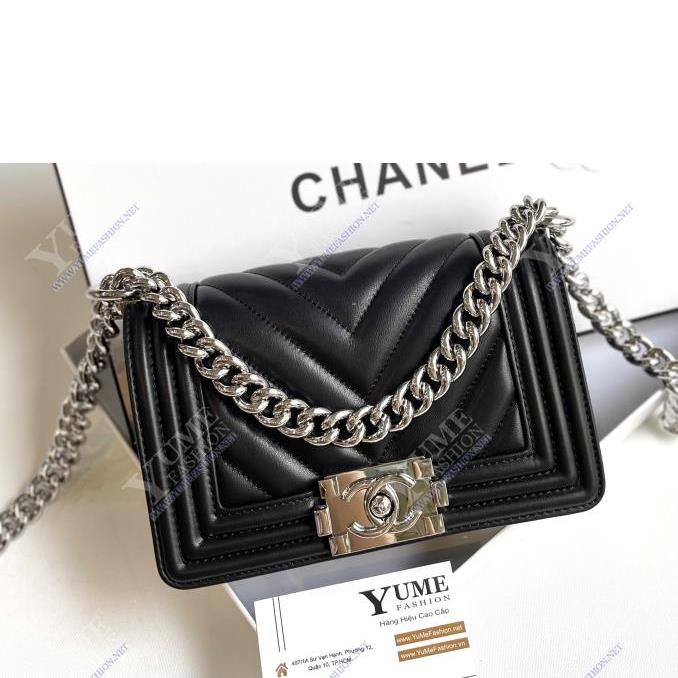 TÚI XÁCH CHANEL&nbsp;Boy 20 V Lambskin Leather